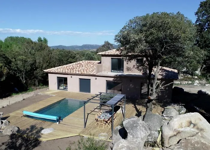 Avec Piscine Pianottoli-Caldarello (Corsica)